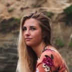 img_emily.jpg